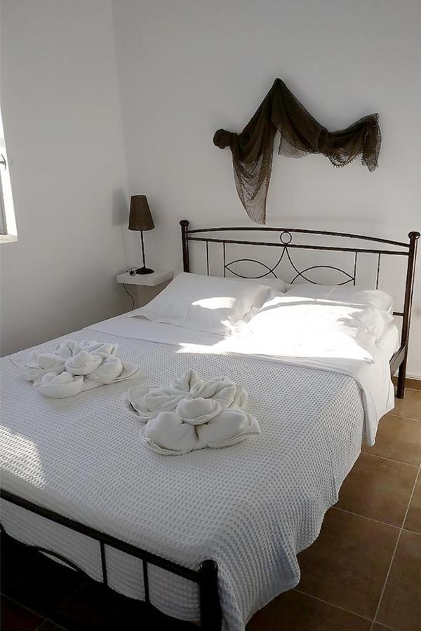 Ariadne,Traditional Apartment In Centre Of Poros Poros Town Екстер'єр фото