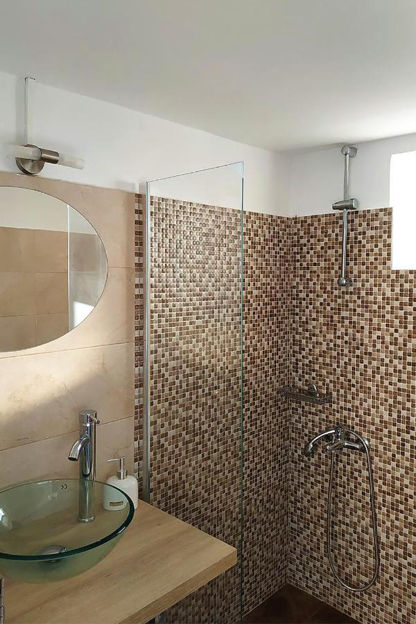 Ariadne,Traditional Apartment In Centre Of Poros Poros Town Екстер'єр фото