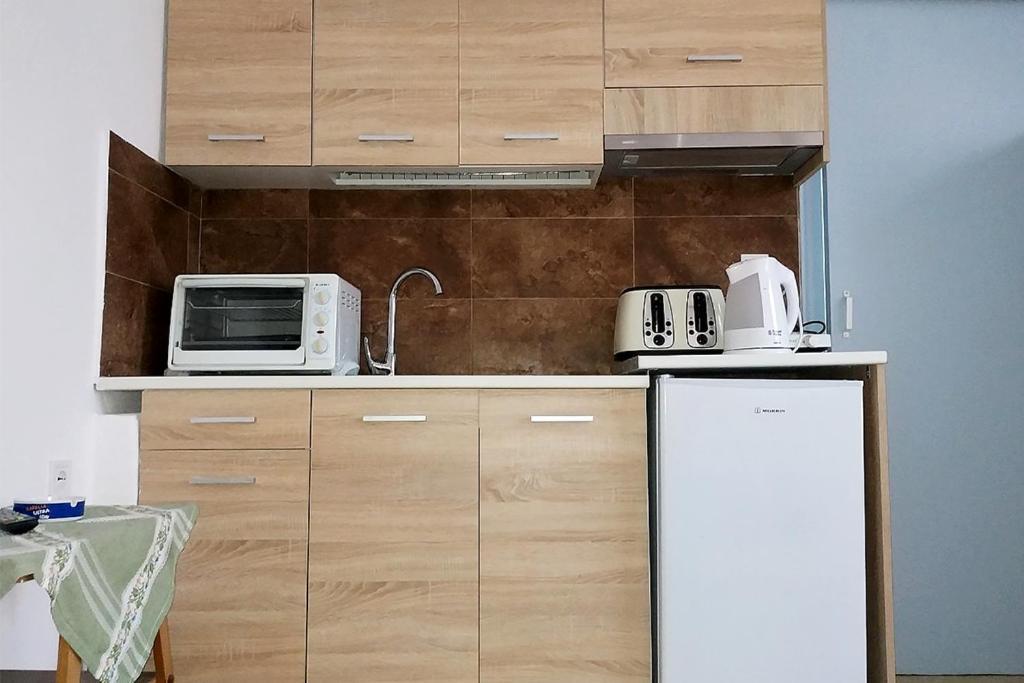 Ariadne,Traditional Apartment In Centre Of Poros Poros Town Екстер'єр фото